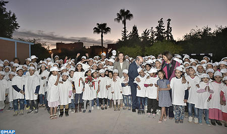 Marrakech – 15 Novembre 2016: <strong>SAR la Princesse Lalla Hasnaa</strong> visite l’école Oum Al Fadl, inscrite au programme Eco-écoles