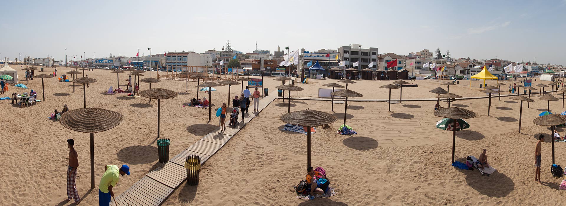 La Fondation Mohammed VI pour la Protection de l’Environnement organise en partenariat avec la Direction Générale des Collectivités Locales une formation pour les responsables techniques locaux chargés de la gestion des plages du royaume
